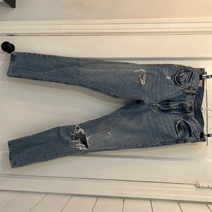 Womens Levi 501 style jeans